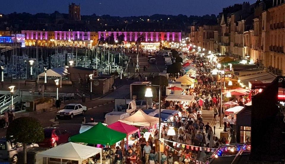 Marchés nocturnes Villa de luxe marchés nocturnes