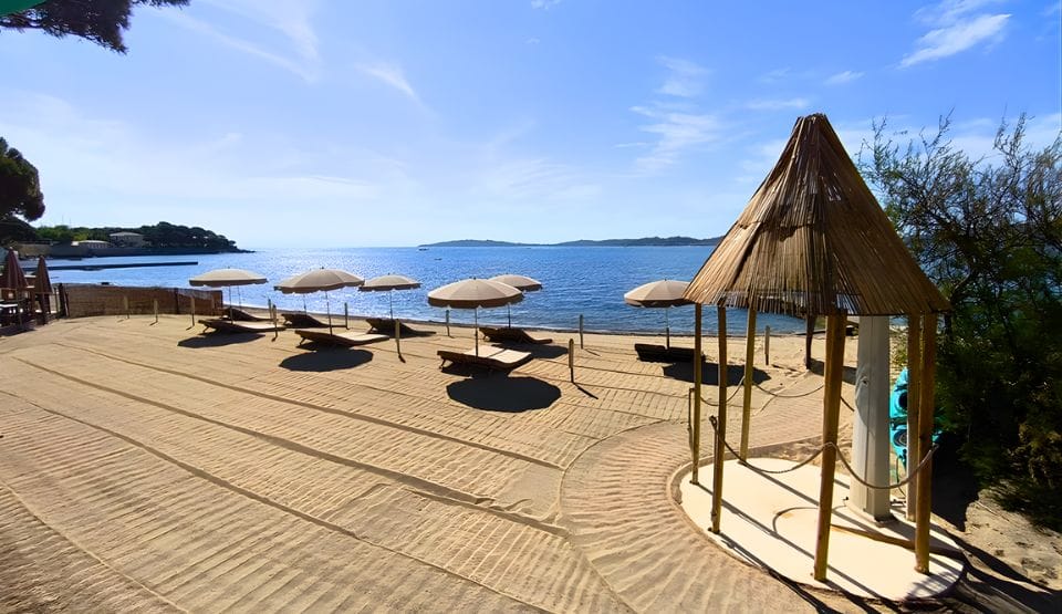 Location villa de luxe avec plage privée Location villa de luxe avec plage privée