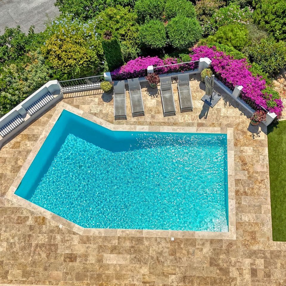 Piscine privée avec vue mer Sainte Maxime